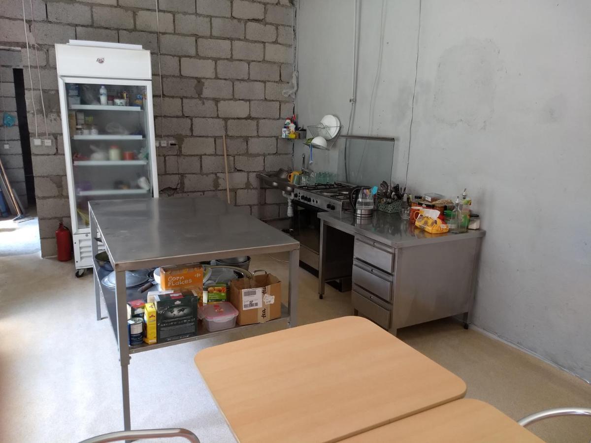 Tumanyan Bathhouse Hostel Экстерьер фото
