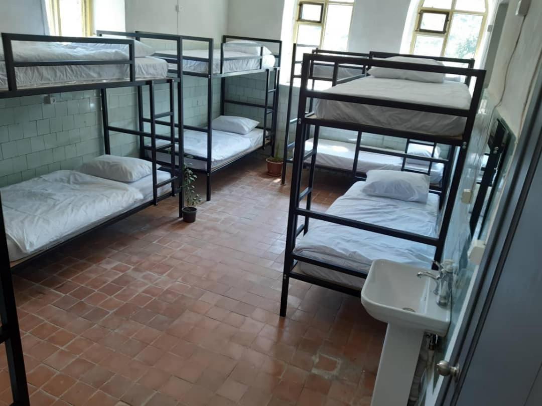 Tumanyan Bathhouse Hostel Экстерьер фото