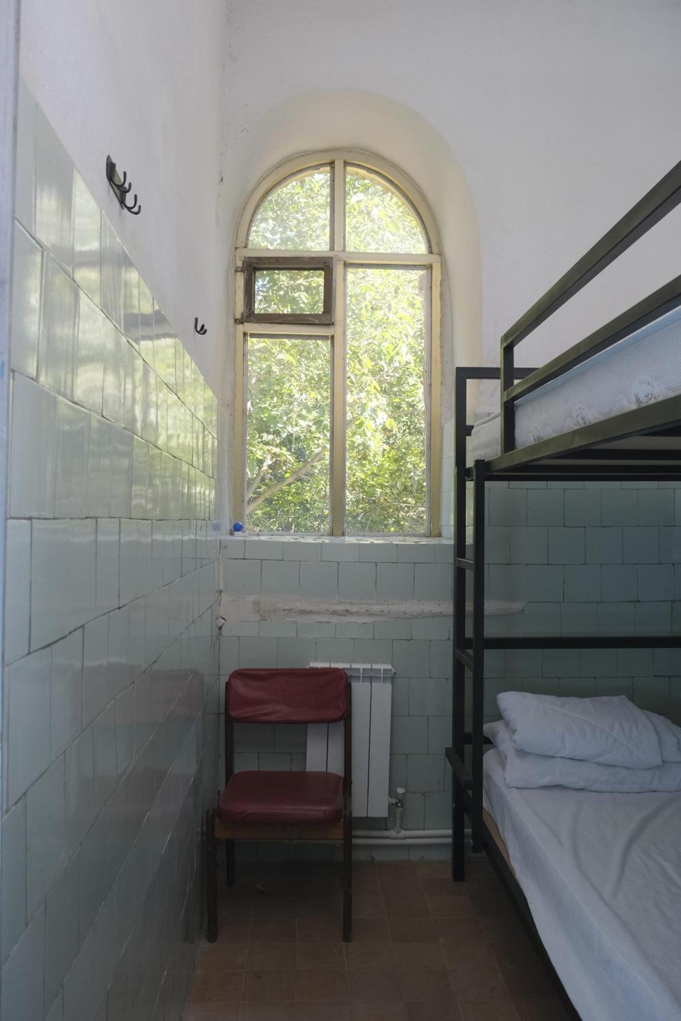 Tumanyan Bathhouse Hostel Экстерьер фото